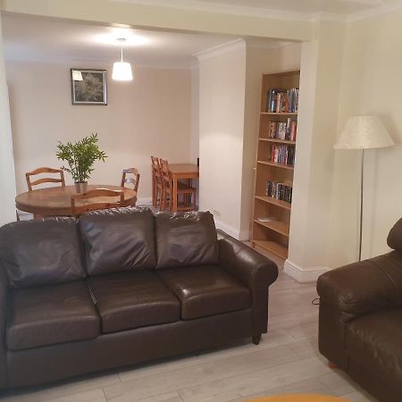 Elegant House 10 Minutes Walk To Wembley Stadium Villa London Bagian luar foto