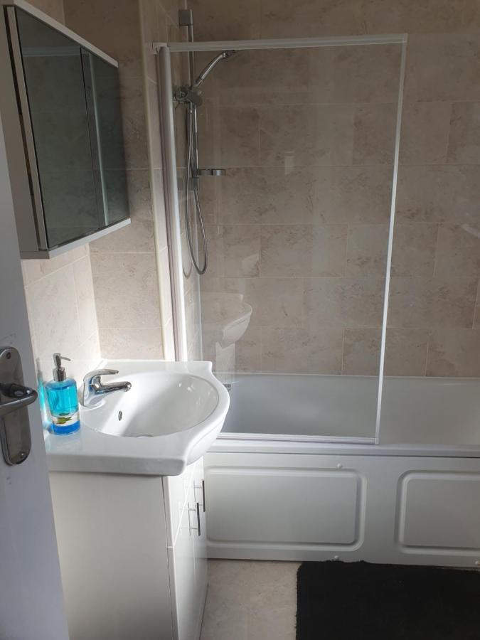 Elegant House 10 Minutes Walk To Wembley Stadium Villa London Bagian luar foto